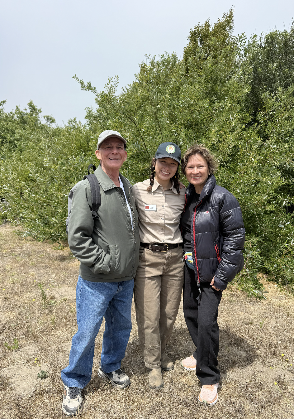SFSU student Angela Tafur with her parents