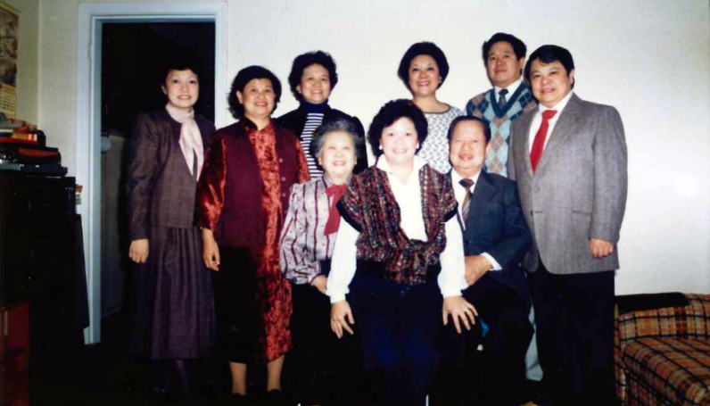 Mary Cheng with her parents and siblings
