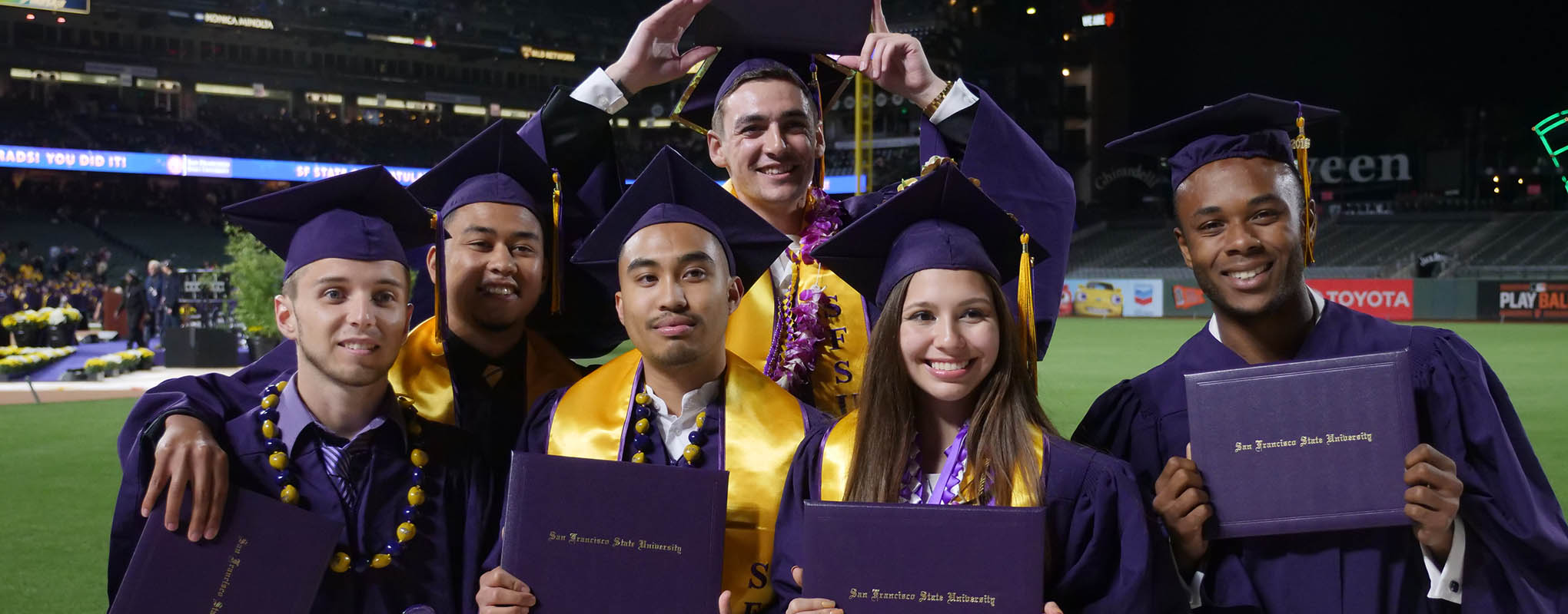 Graduates posing for pic