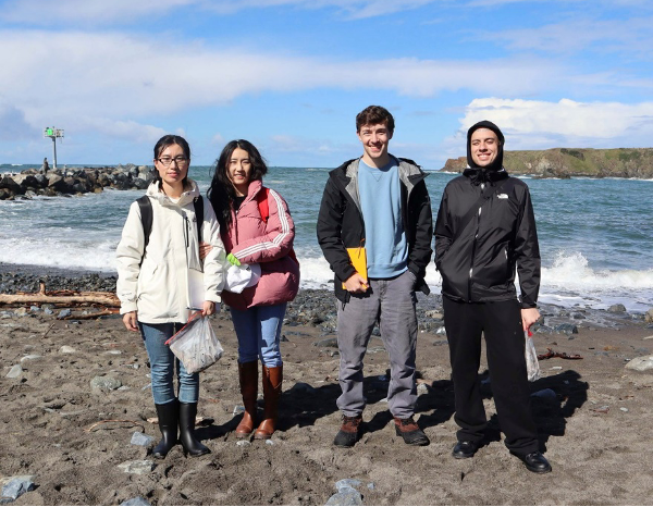 Urbon team during fieldtrip at Noyo Beach, in Fort Bragg, California. From left to right, SFSU design students, Huan Chang, Xin Zhang, Luke Seeley, and  Elliot Ostergaard).