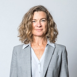 headshot of woman smiling