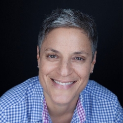 CLCA Senior Director of Development Bonnie Feinberg